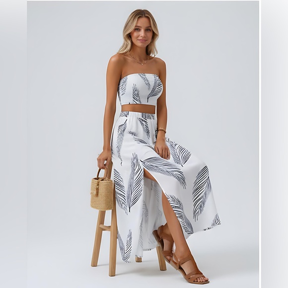 Boho White Tropical Print Tube Top & Split Thigh Skirt* - Picture 3 of 10